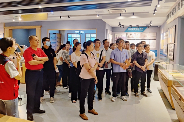 1625624136404334.jpeg 研究院_副本.jpg