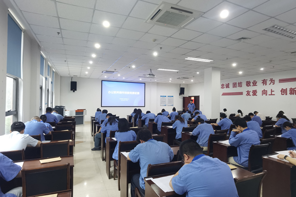 1751597548674962.jpeg 辦公2.jpg