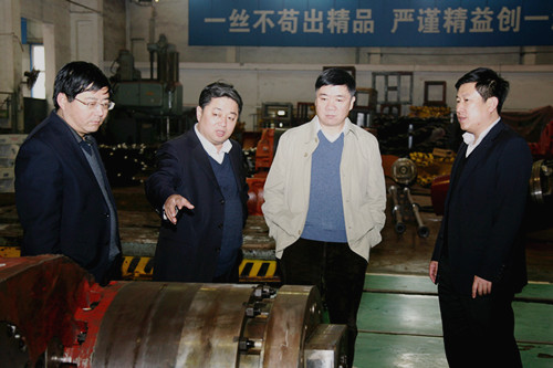 中煤集團祁和剛總工程師到西安煤機考察指導工作