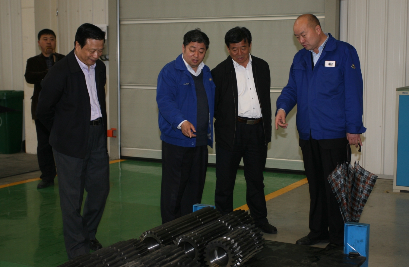 陜西煤監(jiān)局張學常局長到公司調(diào)研指導工作