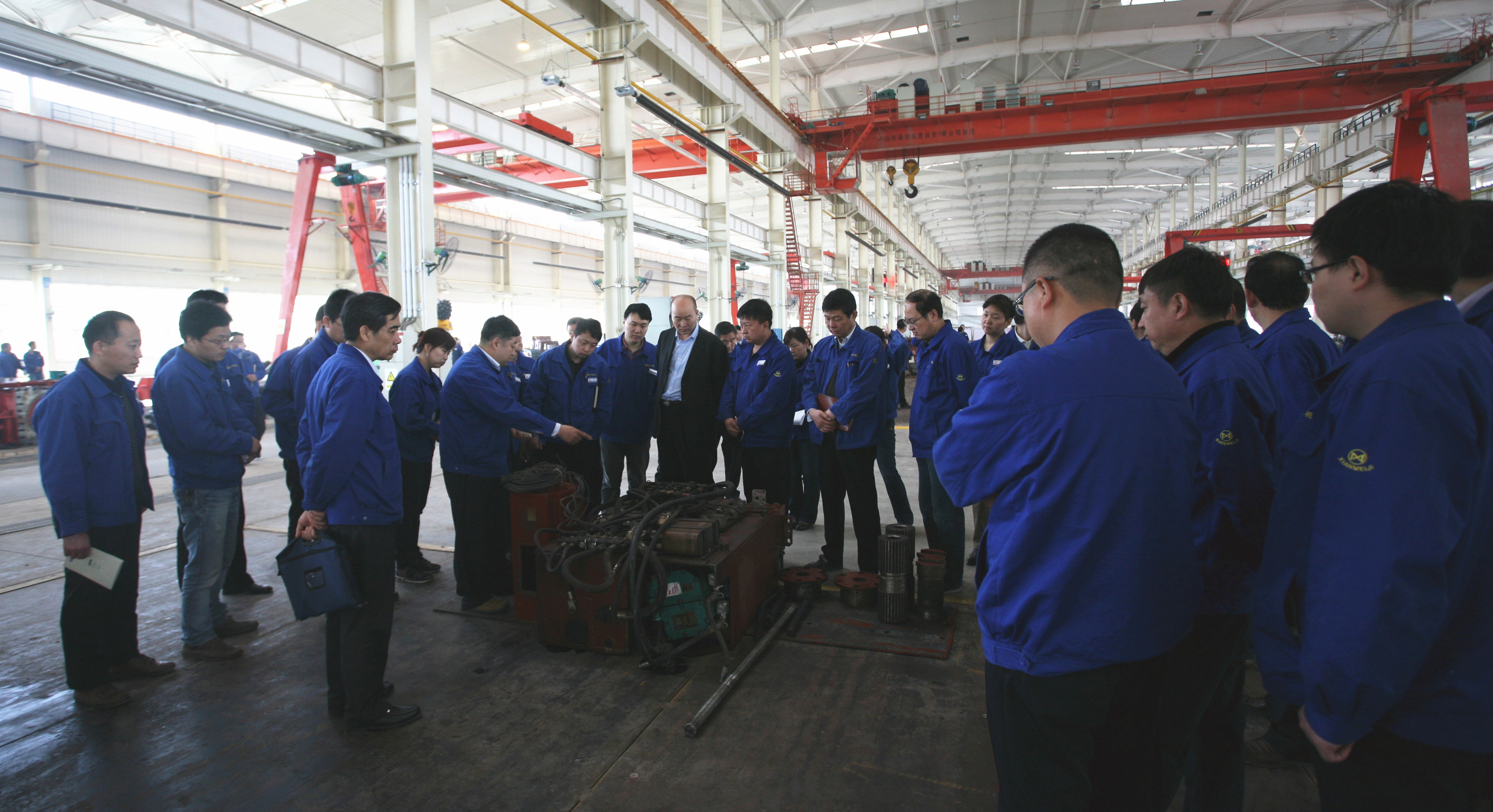 西安煤機公司領導現(xiàn)場辦公狠抓產(chǎn)品質(zhì)量提升