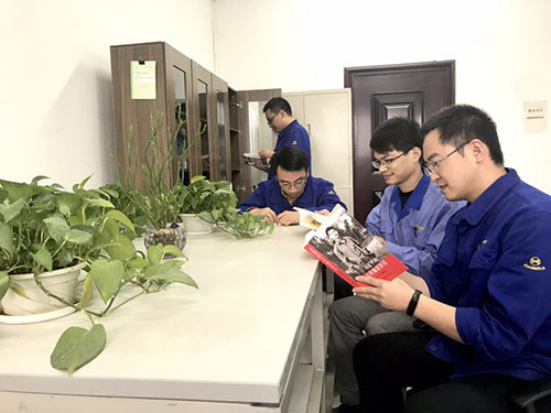 工藝研究所黨支部開展“覽群書、長知識、提技能”讀書活動